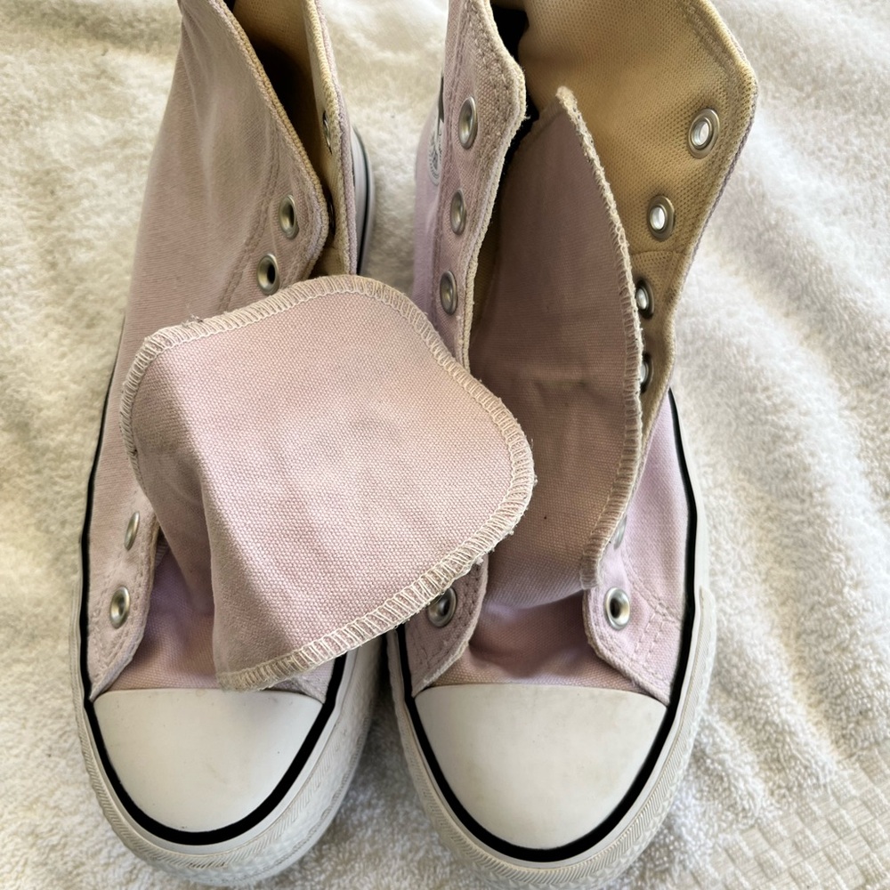 Converse Women's Light Pink Platform Sneakers - Picture 3 of 5